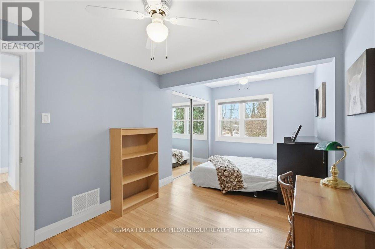 962 WESTON DRIVE - 15