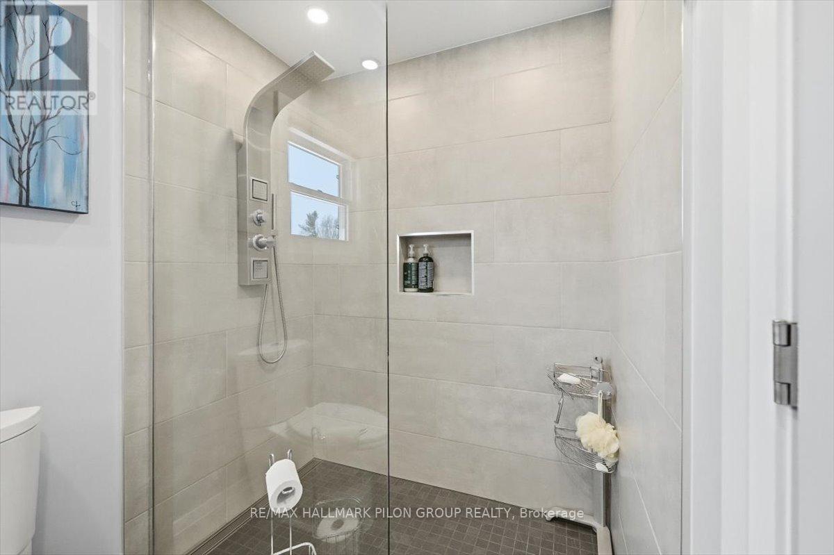 962 WESTON DRIVE - 18