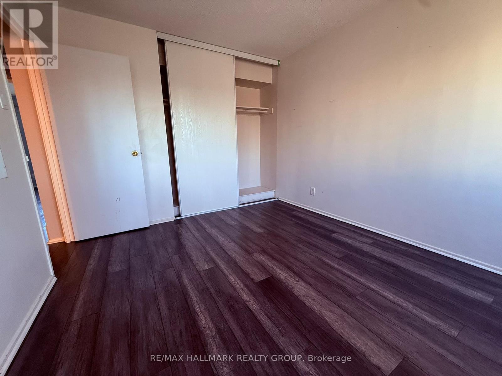 2912 FAIRLEA CRESCENT - 10