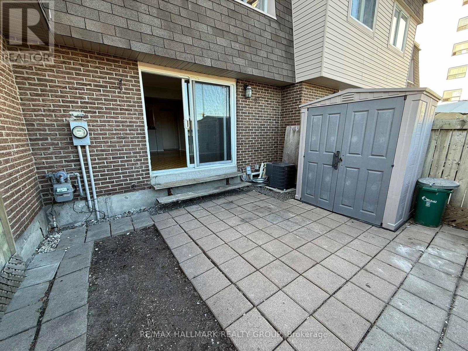 2912 FAIRLEA CRESCENT - 21