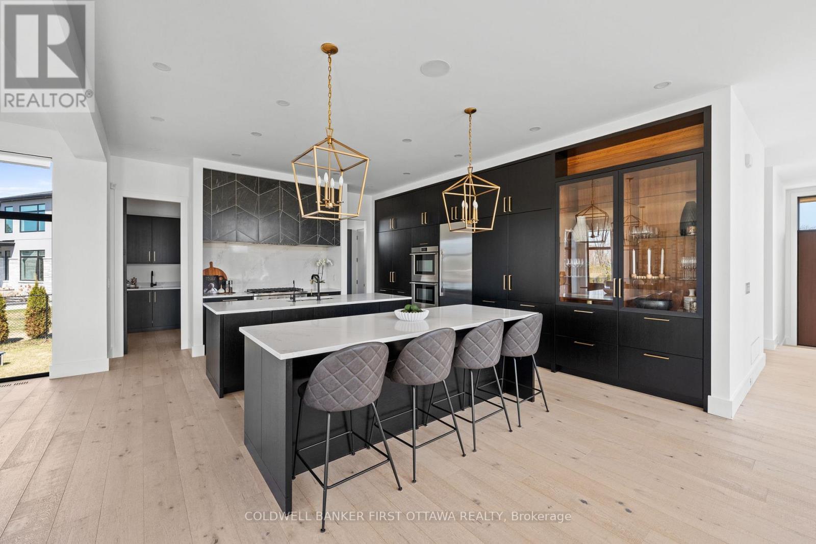 781 MCMANUS AVENUE - 18