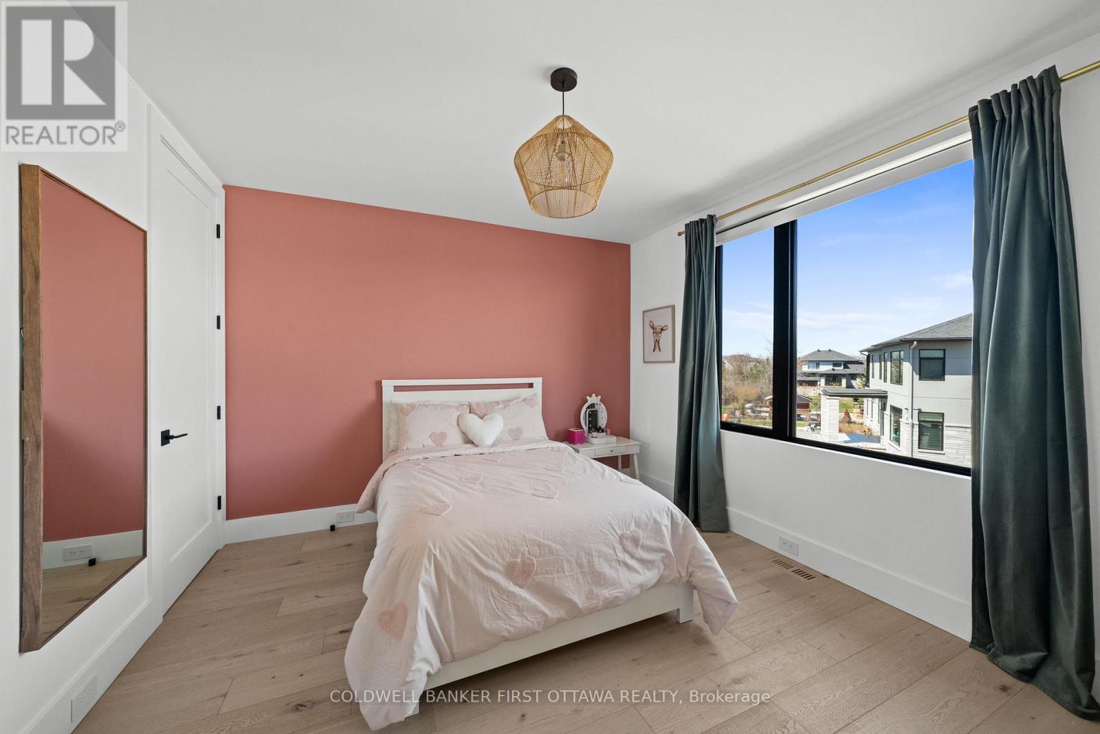 781 MCMANUS AVENUE - 34
