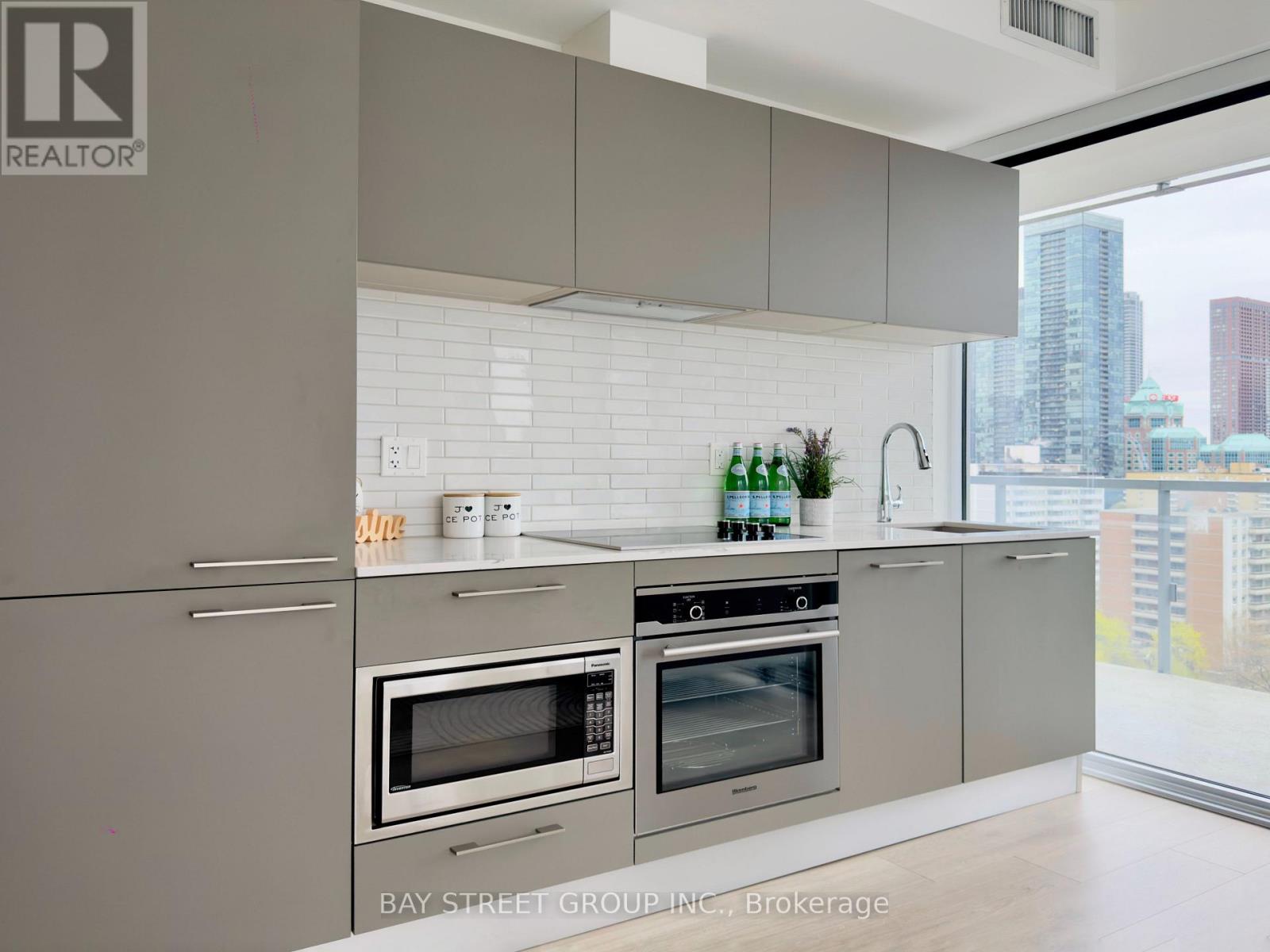 #1507 3 GLOUCESTER STREET - 21