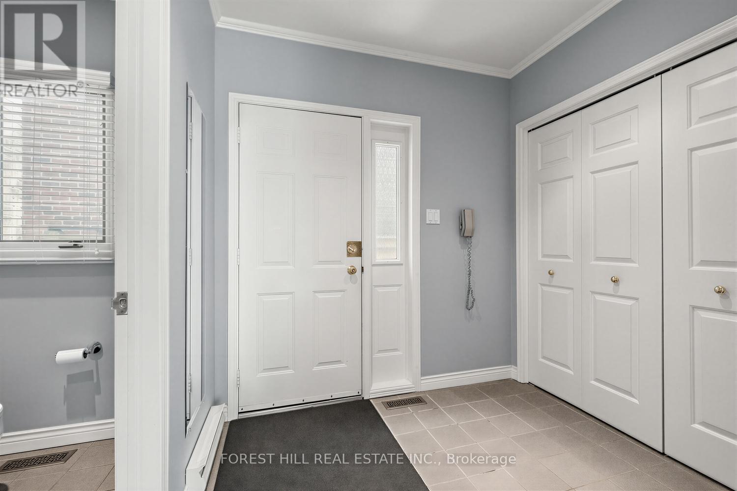 339 CORTLEIGH BOULEVARD - 10