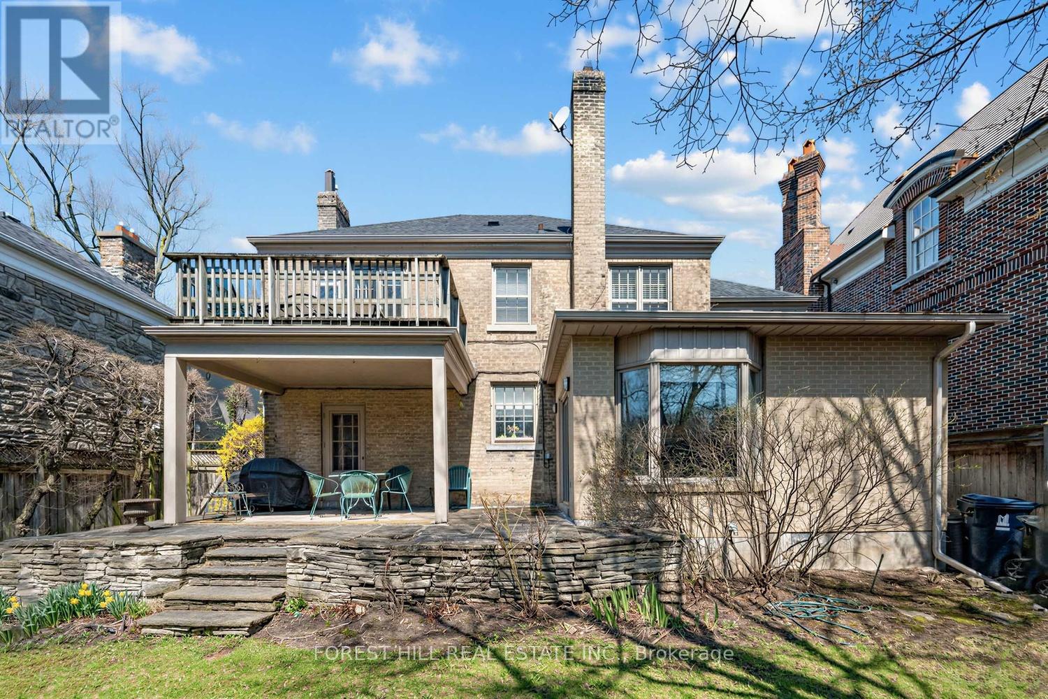 339 CORTLEIGH BOULEVARD - 23