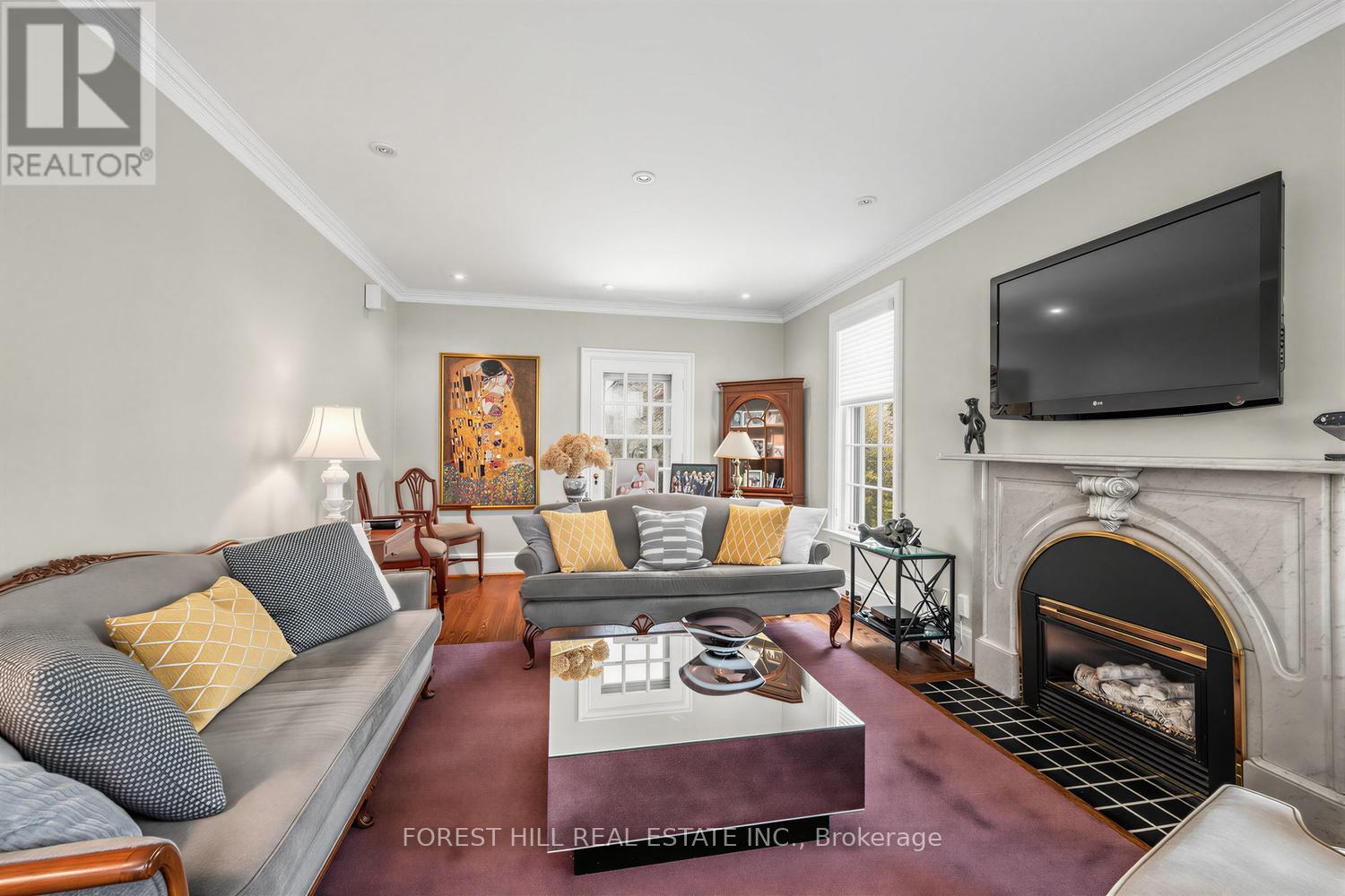 339 CORTLEIGH BOULEVARD - 4