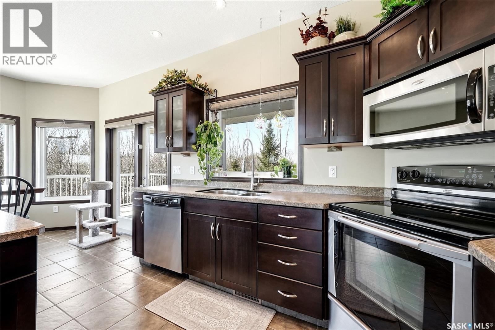 24 Bardel CRESCENT - 8