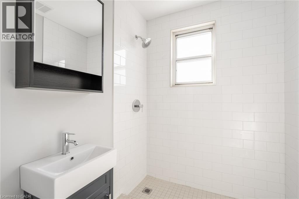 81 GIBSON Avenue Unit# 3, Hamilton, Ontario, L8L6J9 — Photo 10