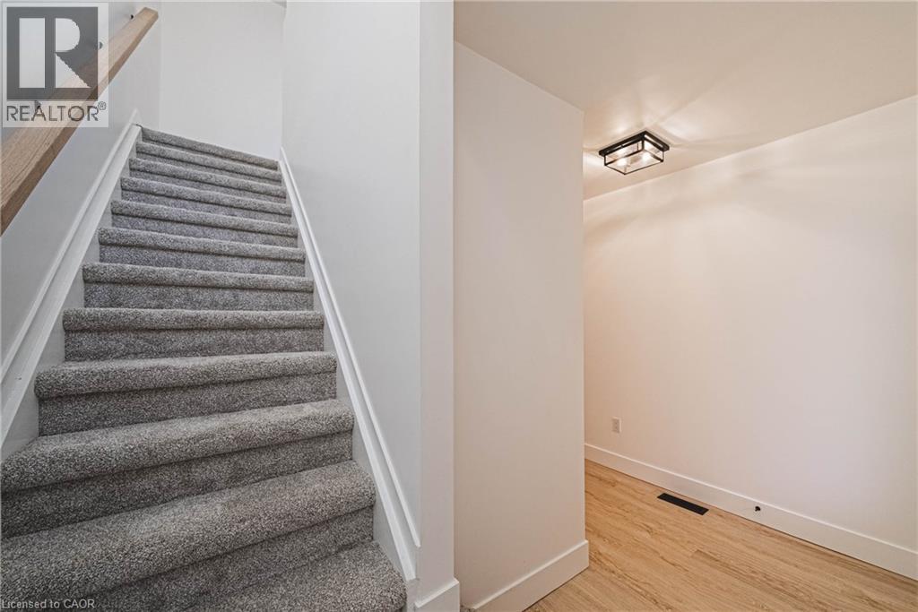 445 WOODVIEW Road Unit# 4, Burlington, Ontario, L7N2Z9 — Photo 16