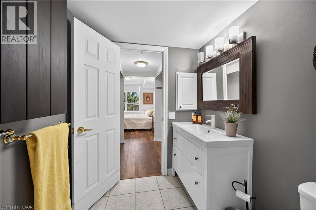 #1410 100 BURLOAK Drive - 23