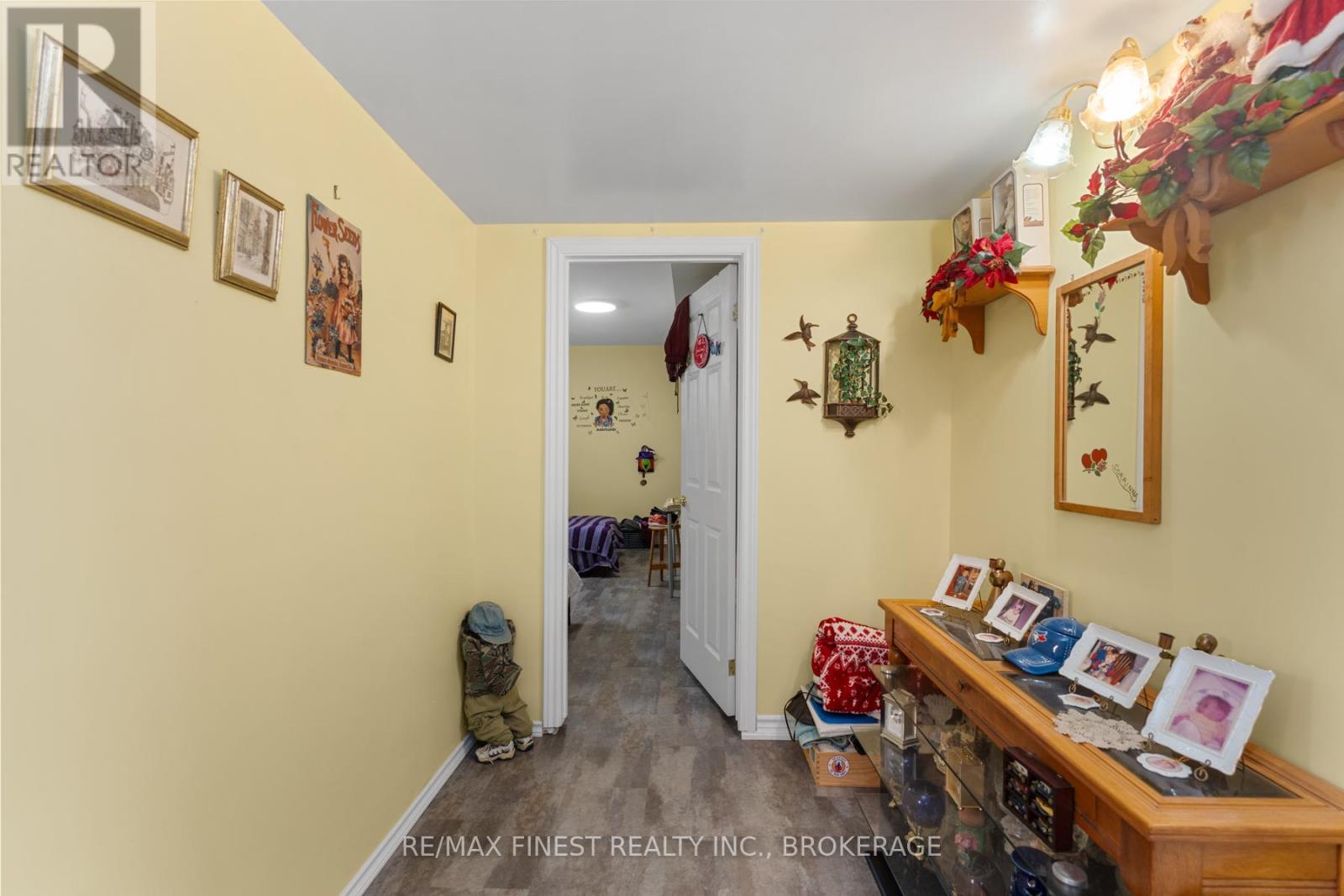 191 EMERSON ROAD - 28