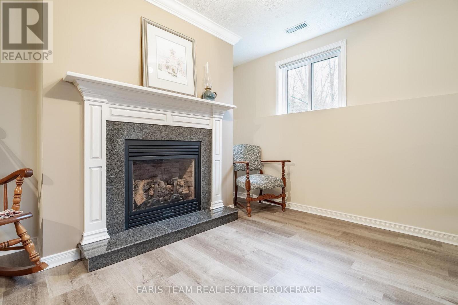 2 SHEFFCOTE STREET - 23