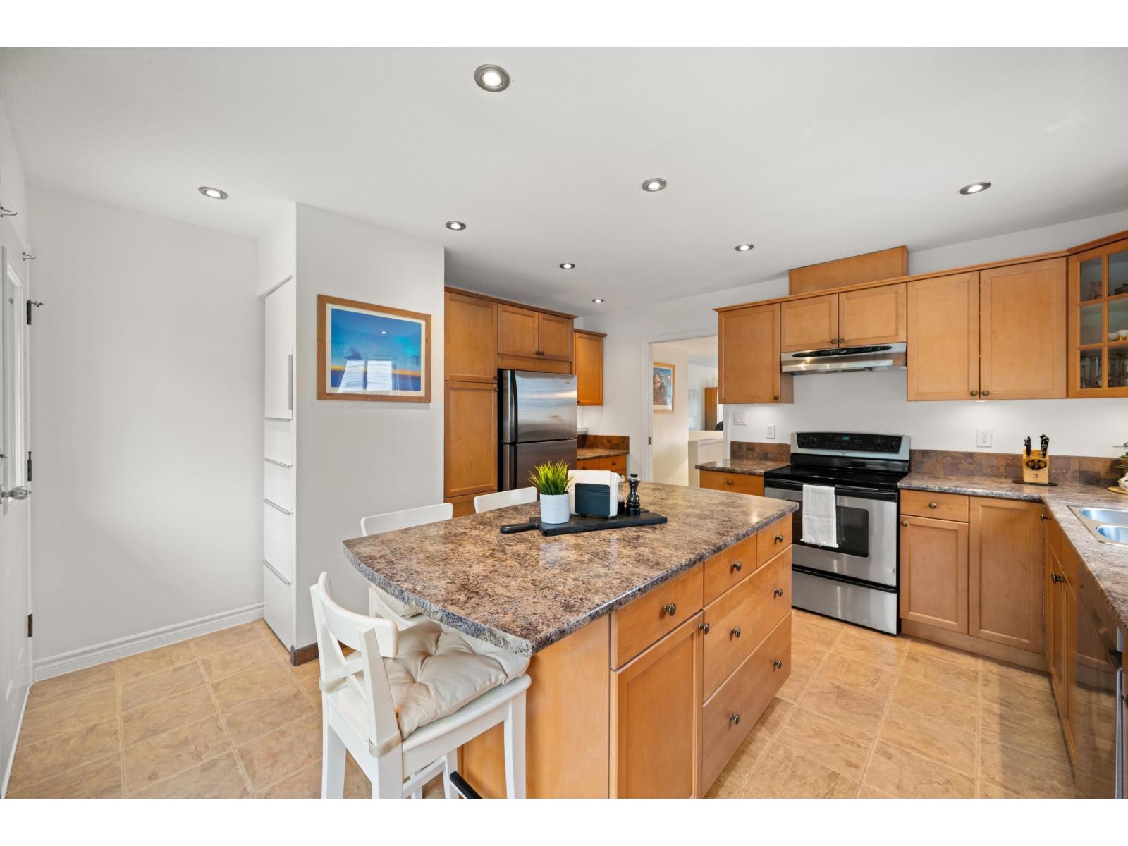 5 Bed, 3 Bath House for Sale in Langley – 20533 TELEGRAPH TRAIL, Langley - Image 35