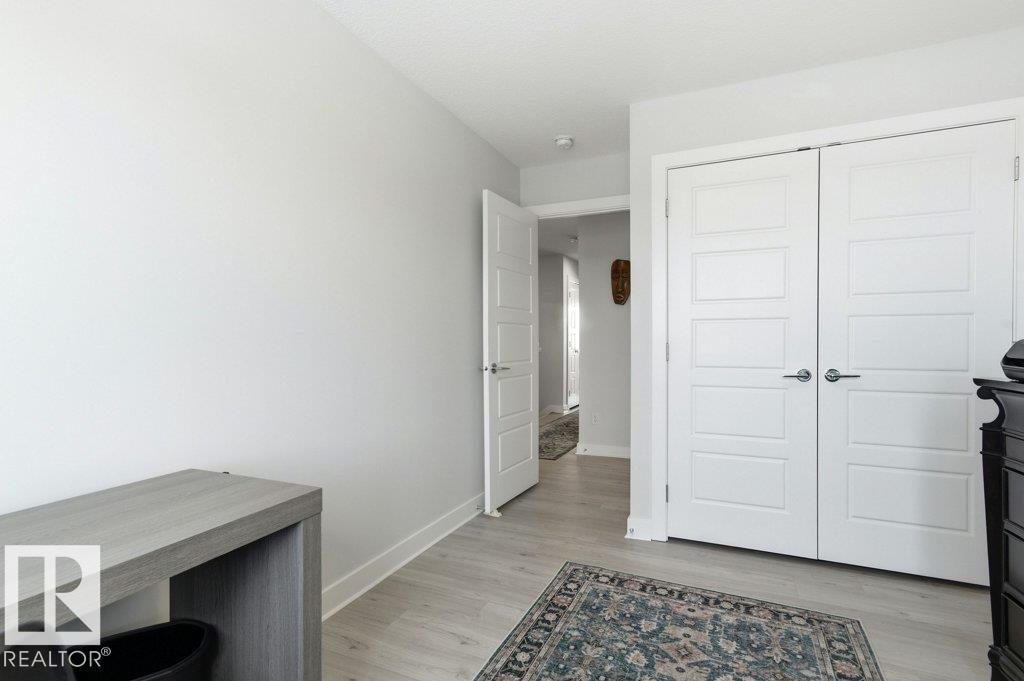 8018 KIRIAK LI SW, Edmonton