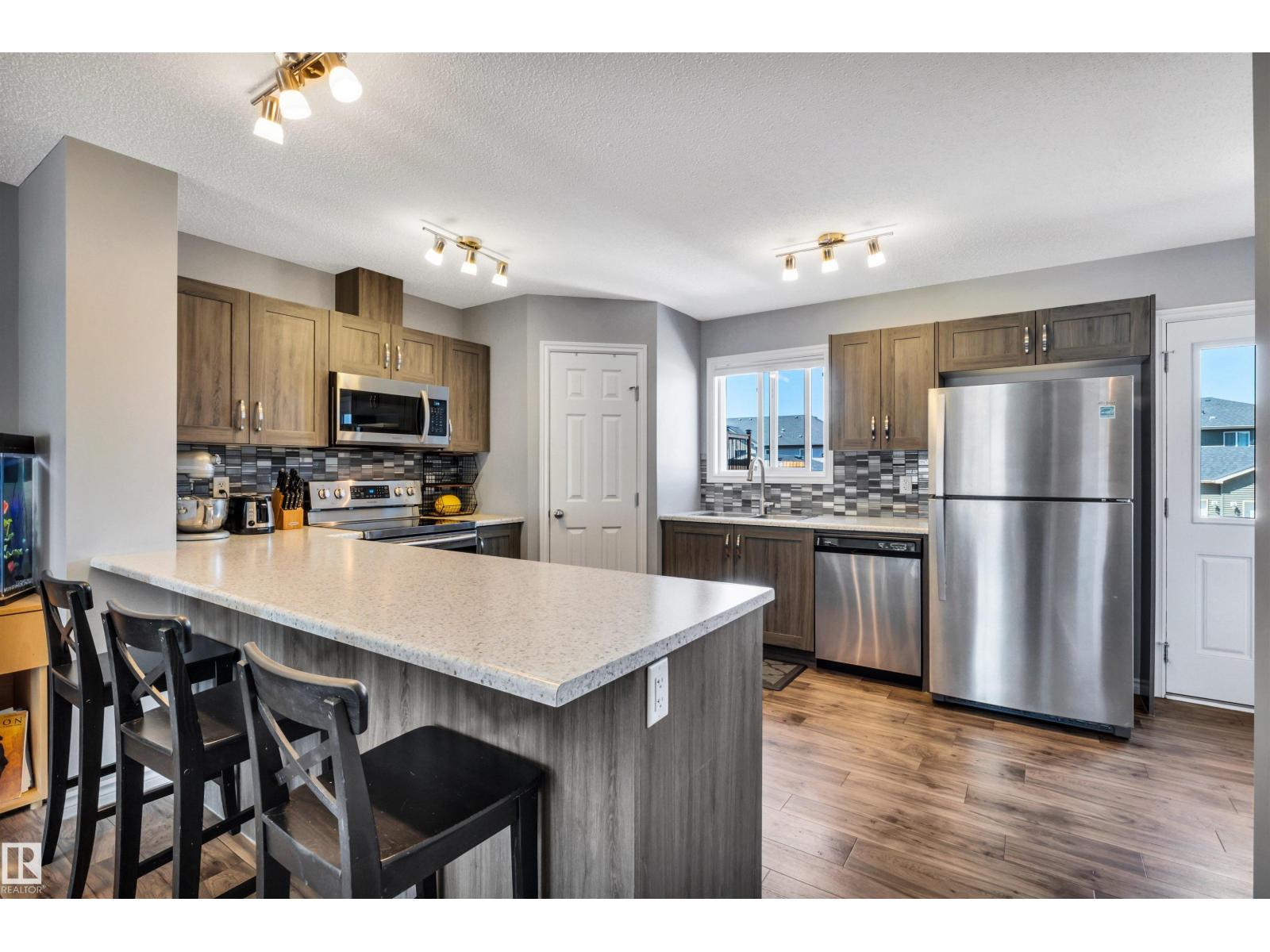 2424 WONNACOTT CT SW, Edmonton