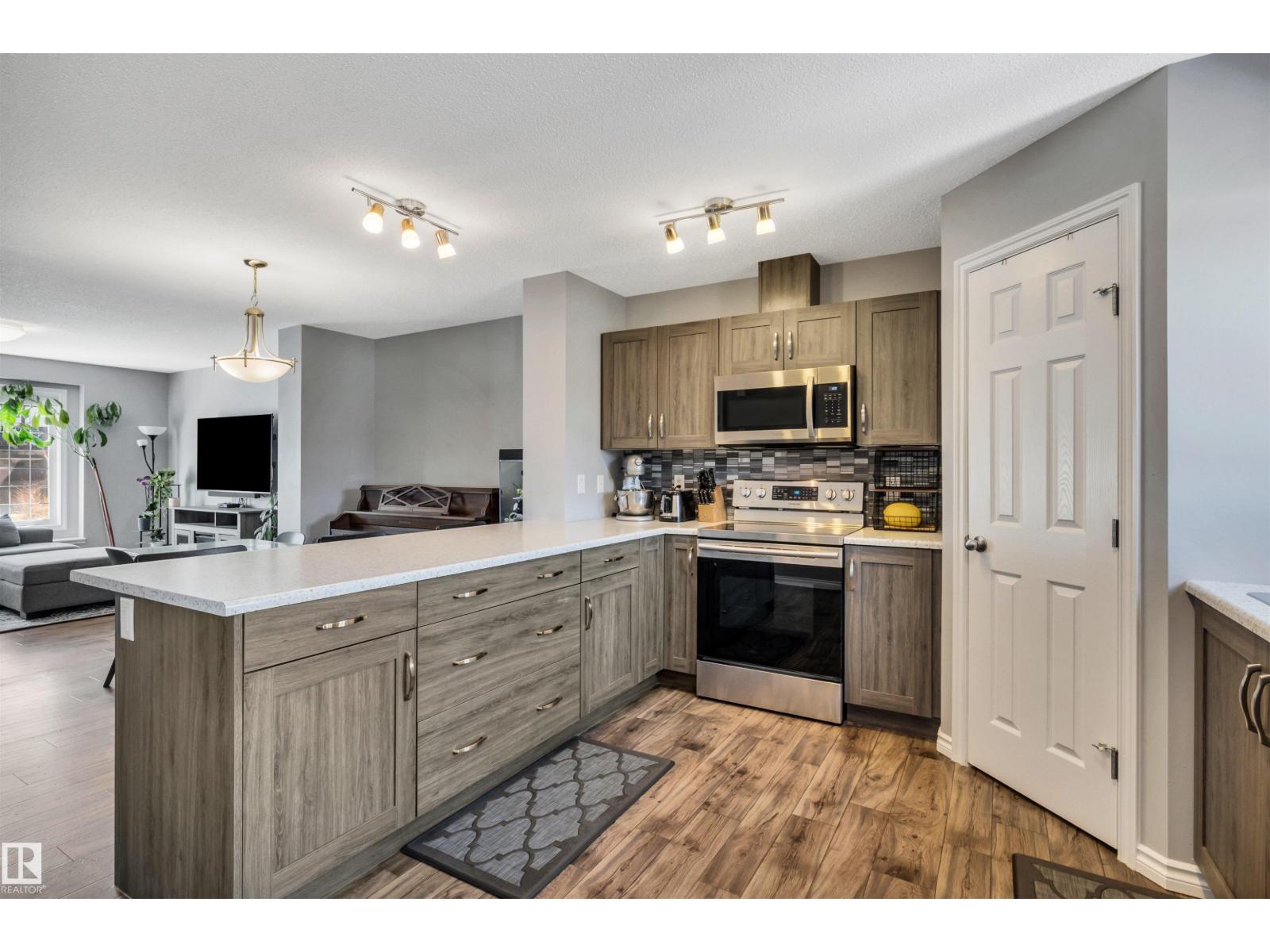 2424 WONNACOTT CT SW, Edmonton