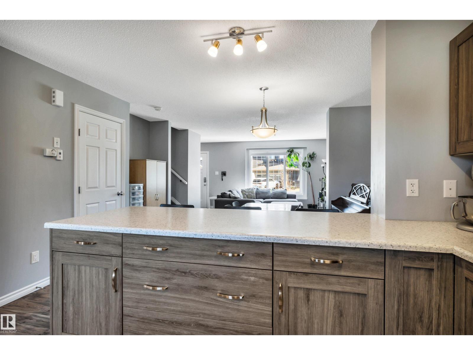 2424 WONNACOTT CT SW, Edmonton