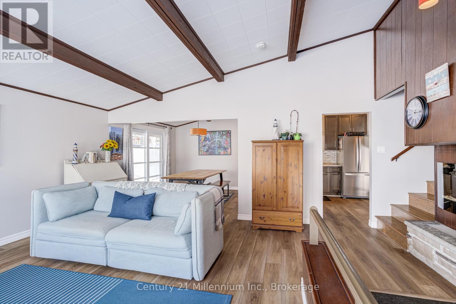 537 GEORGE STREET - 11