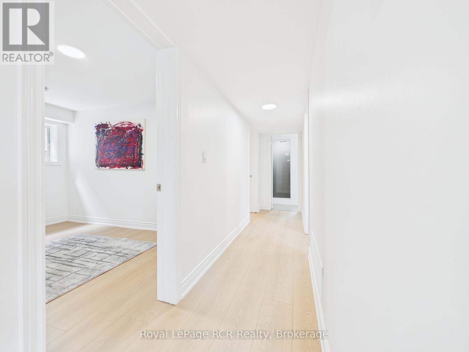 43 GRAHAM CRESCENT - 36