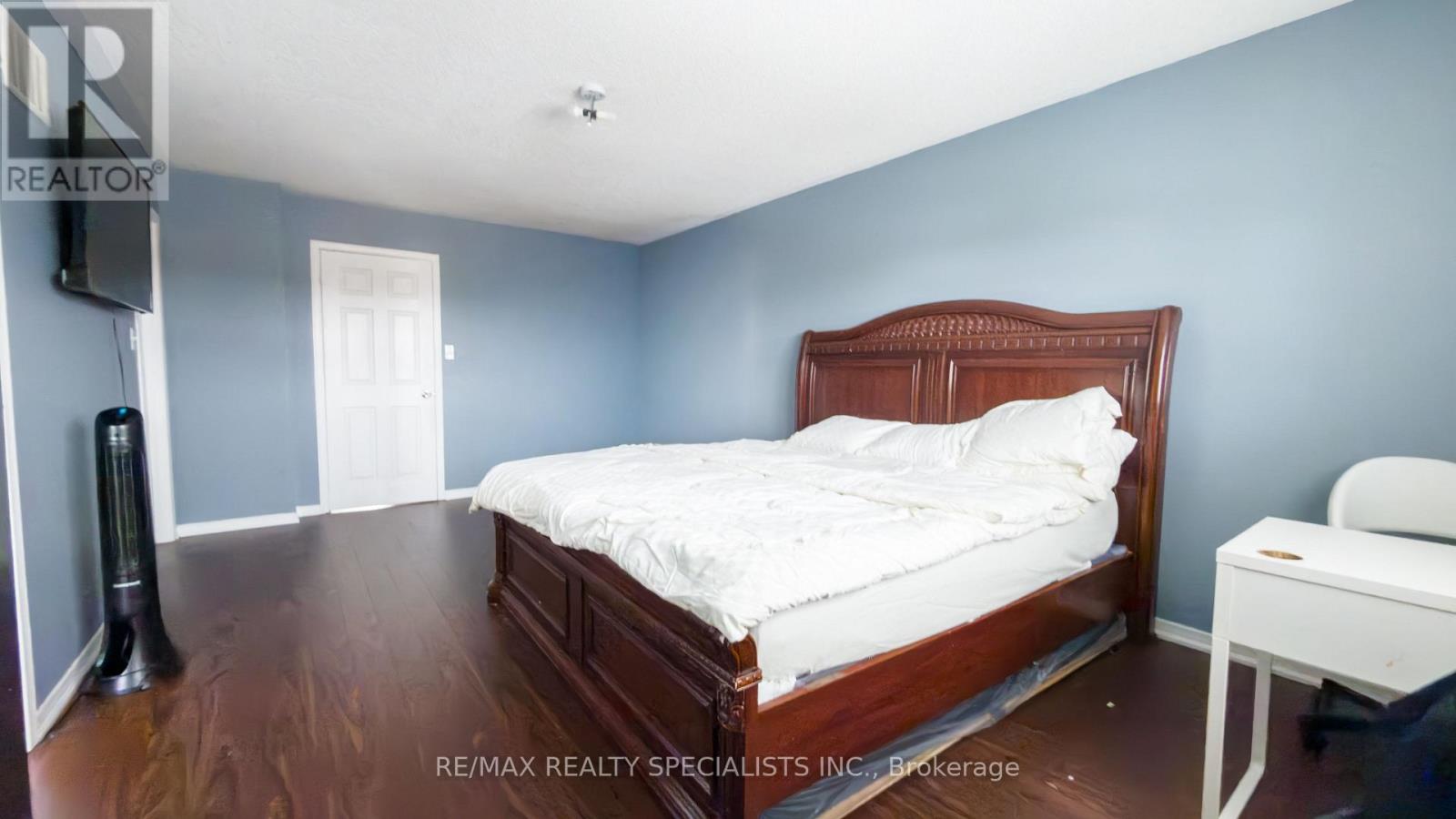 13 BURNSTOWN CIRCLE - 14