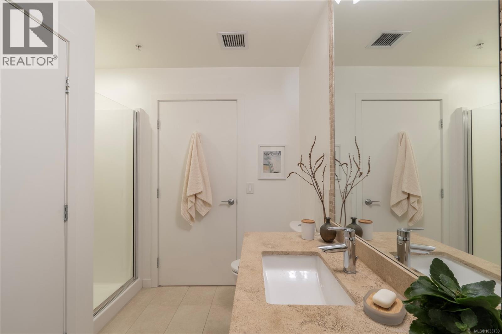 #803 373 Tyee Rd - 14