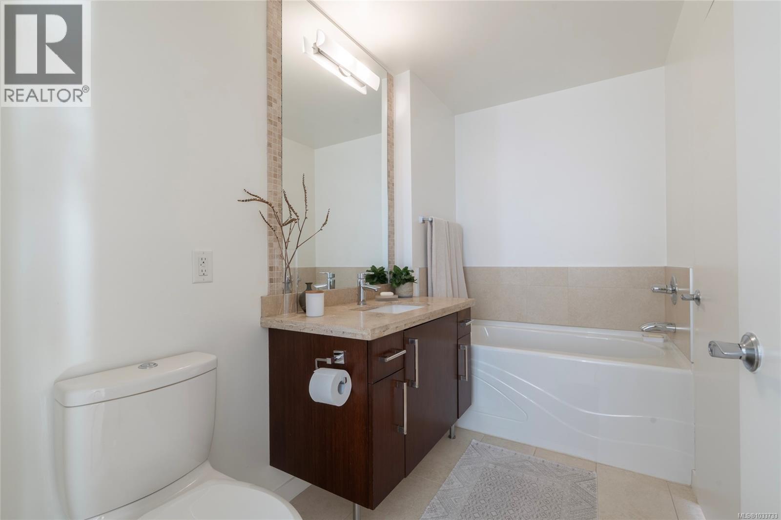 #803 373 Tyee Rd - 15