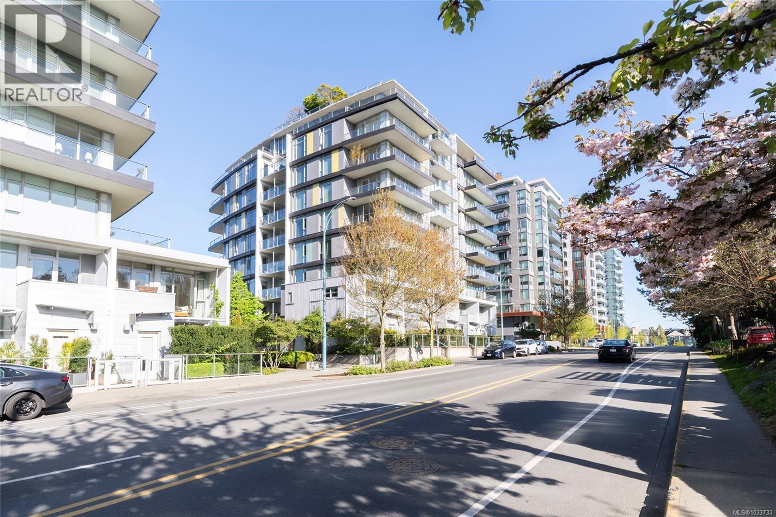 #803 373 Tyee Rd - 28