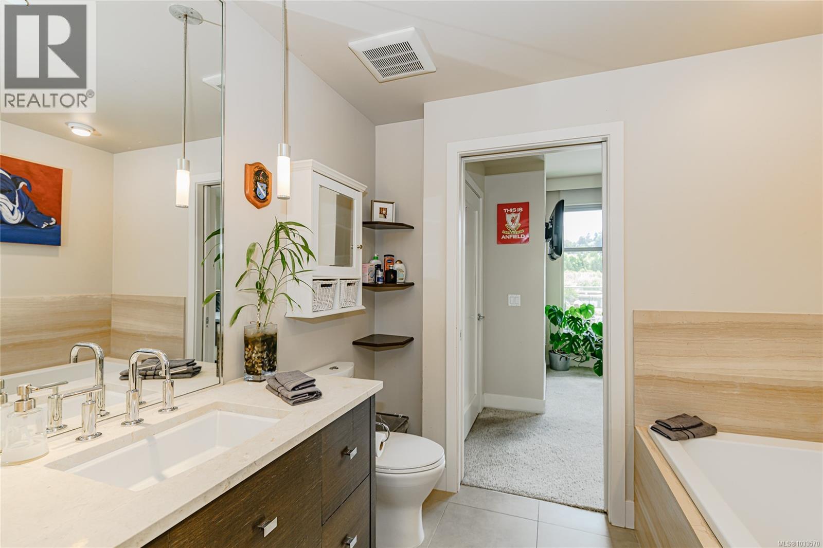 #405 3223 Selleck Way - 31