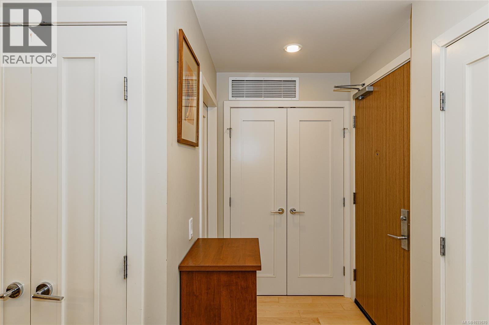 #405 3223 Selleck Way - 34