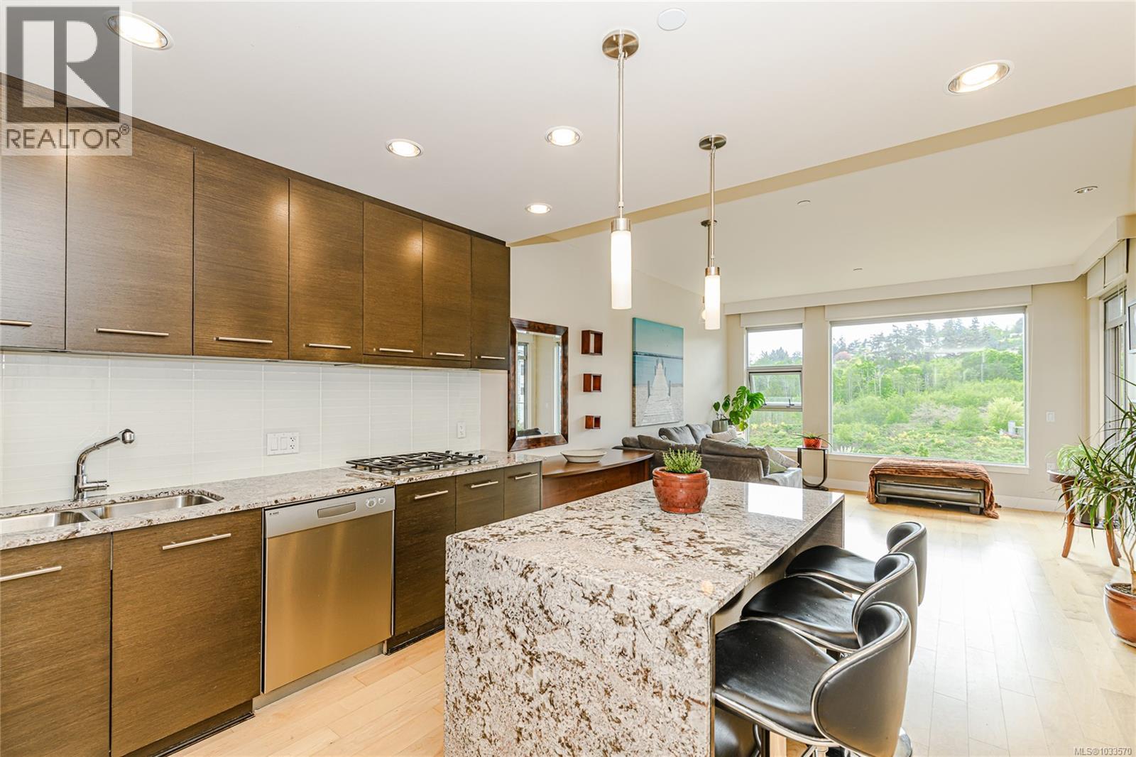 #405 3223 Selleck Way - 9