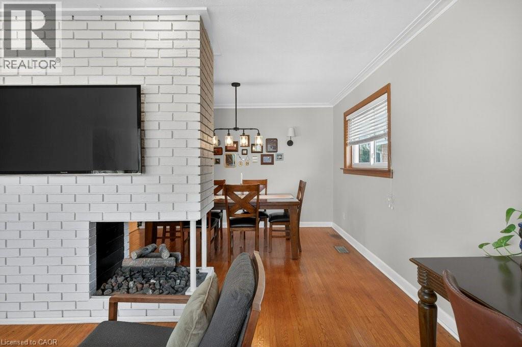 362 PEPPER Drive - 12