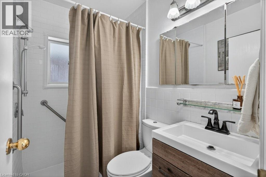 362 PEPPER Drive - 28