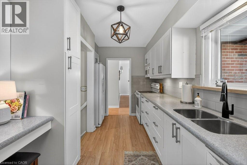 362 PEPPER Drive - 16