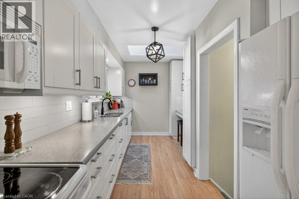 362 PEPPER Drive - 15