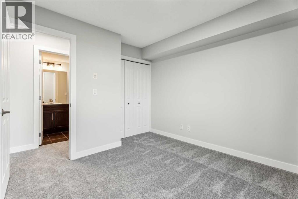 #427 355 Taralake Way NE - 22