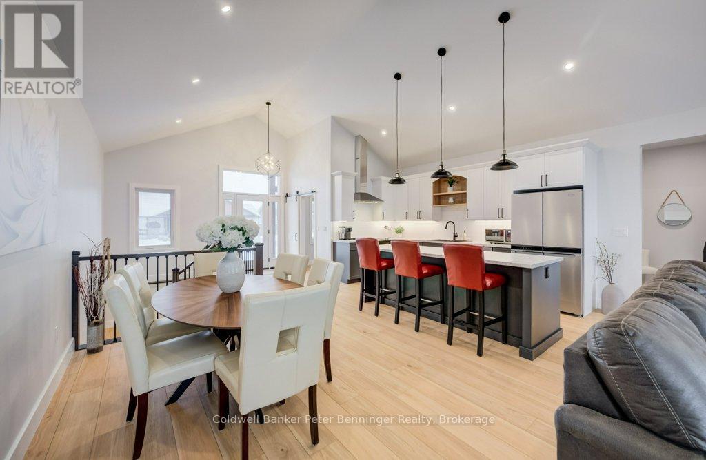 8 MEL STREET - 17