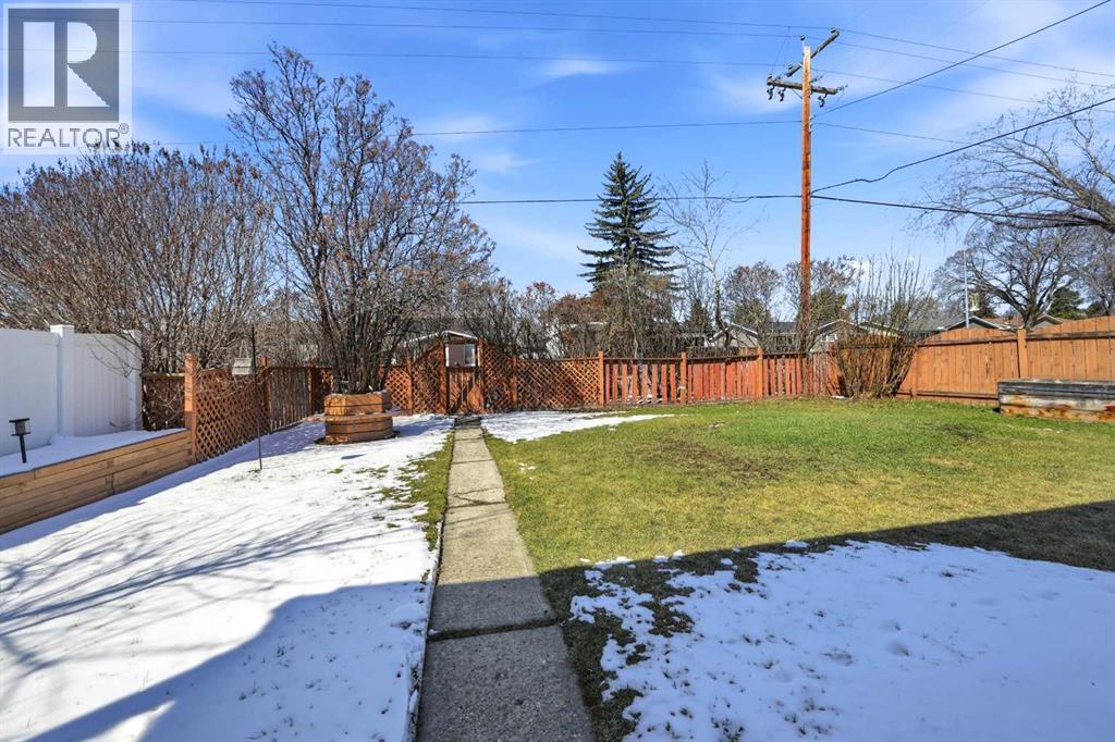 5019 58 Street, Lacombe