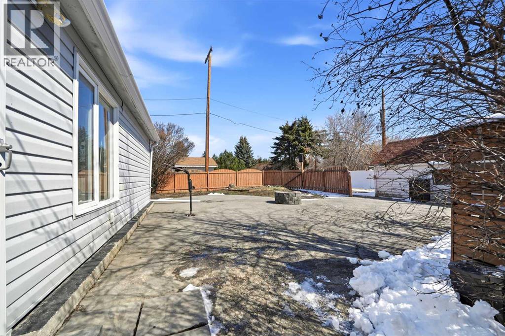 5019 58 Street, Lacombe