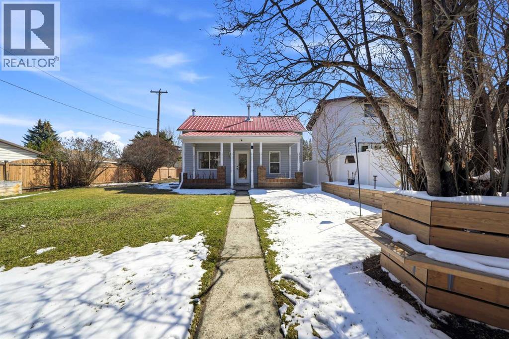 5019 58 Street, Lacombe