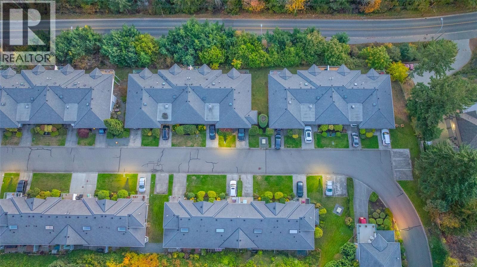 978 Highview Terr - 6