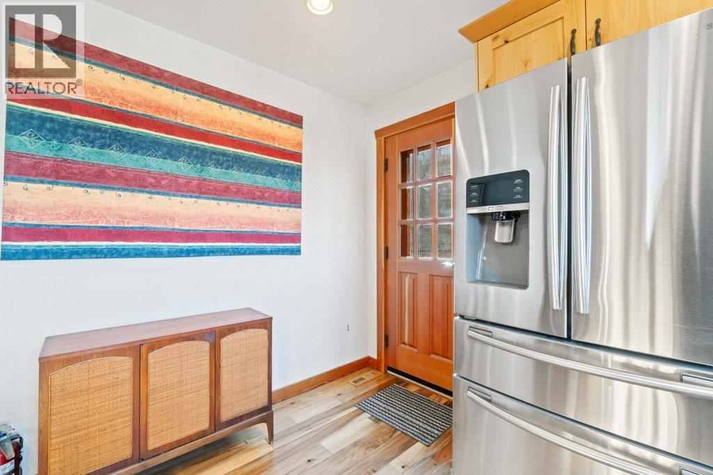 1321 10 Avenue NE - 40