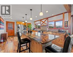 1321 10 Avenue Ne, Salmon Arm, BC V1E2V6 Photo 31