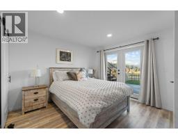 1321 10 Avenue Ne, Salmon Arm, BC V1E2V6 Photo 15