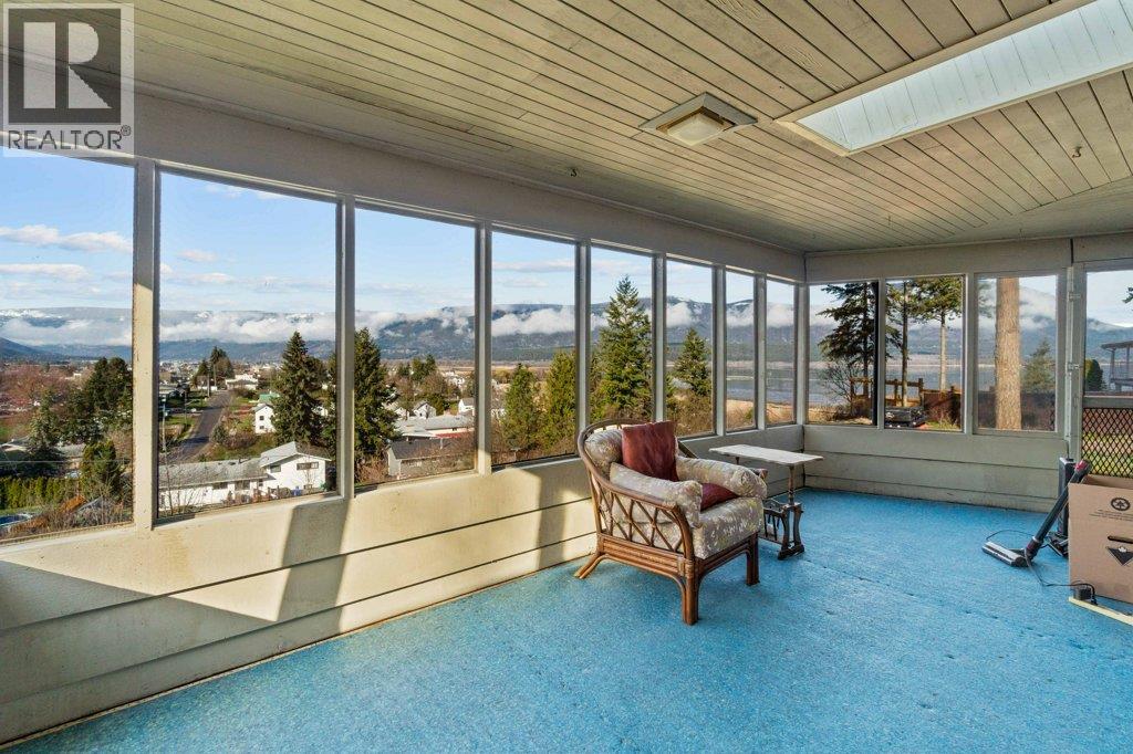 1321 10 Avenue NE - 52