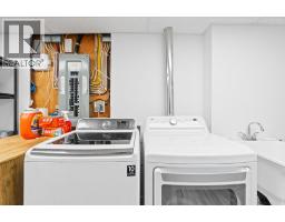 1321 10 Avenue Ne, Salmon Arm, BC V1E2V6 Photo 58