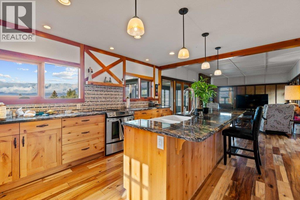 1321 10 Avenue NE - 42