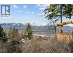 1321 10 Avenue Ne, Salmon Arm, BC V1E2V6 Photo 63