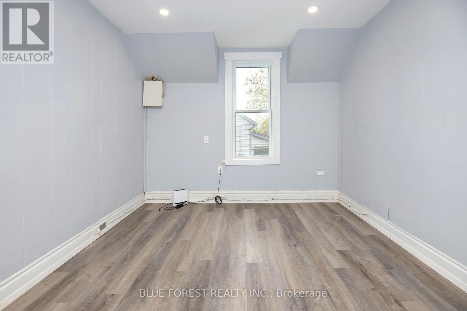 128 WEST STREET - 10