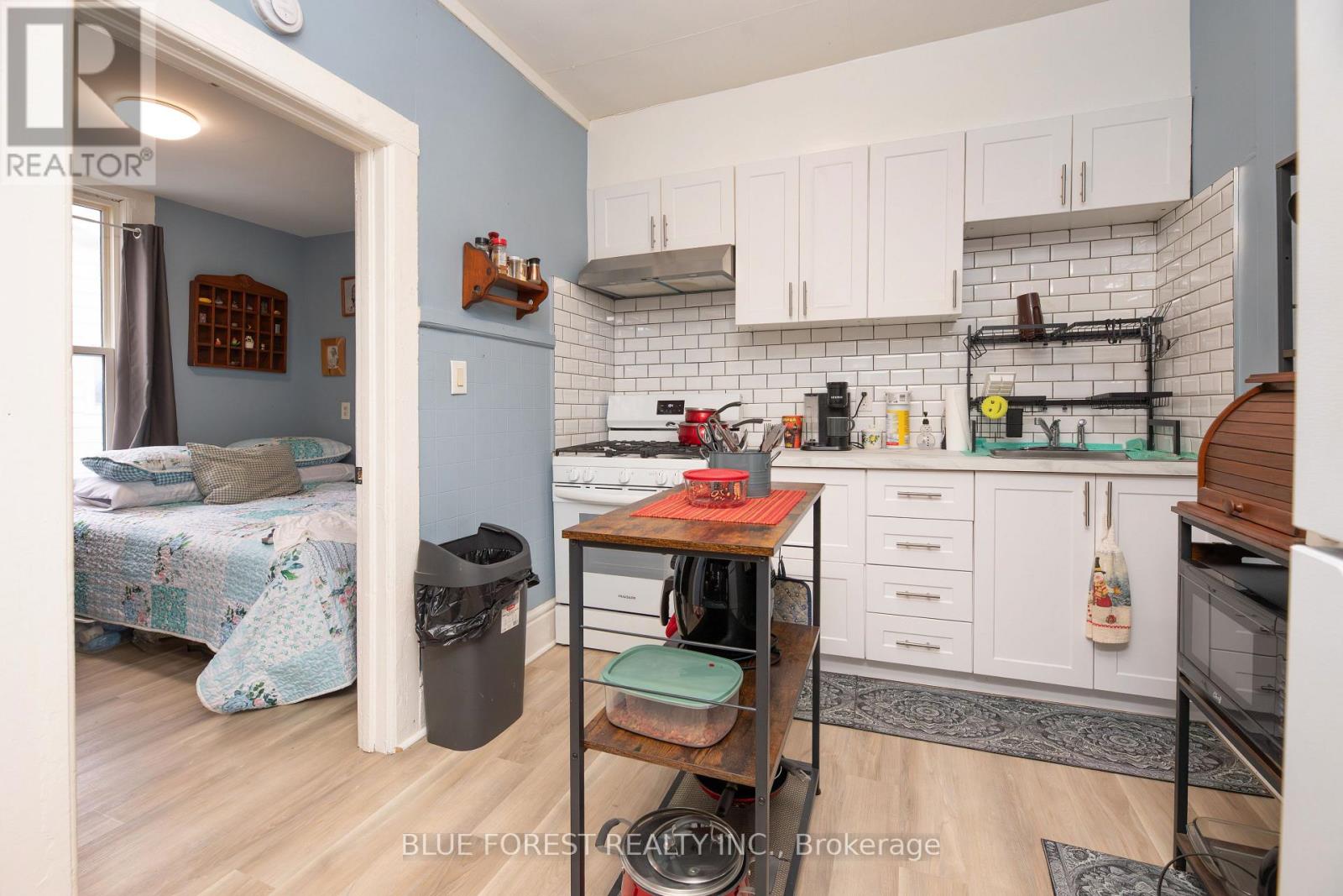 128 WEST STREET - 21
