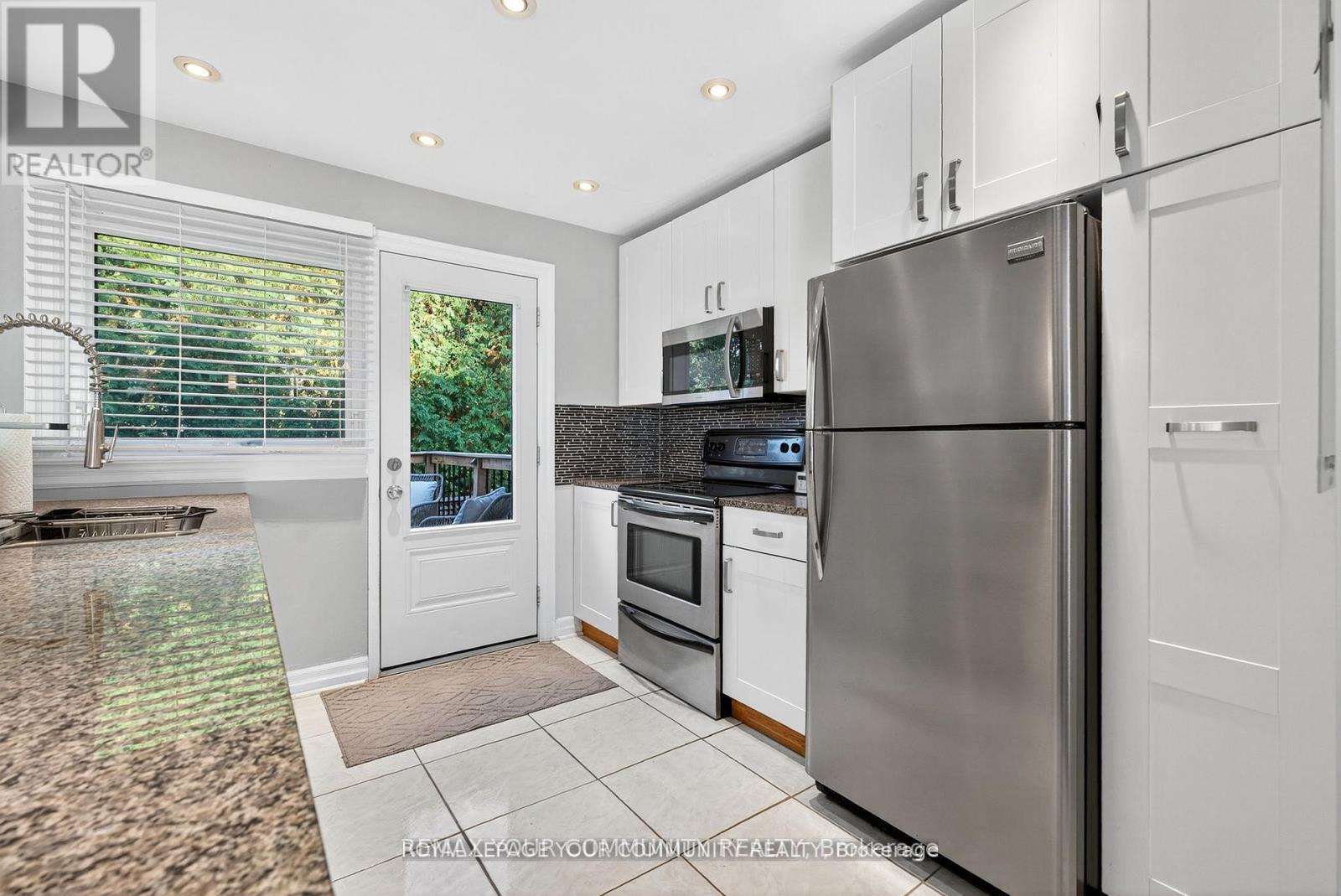 67 MONKSWOOD CRESCENT - 19
